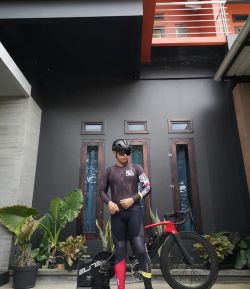 BODY COMBAT LS JERSEY ROAD BIKE