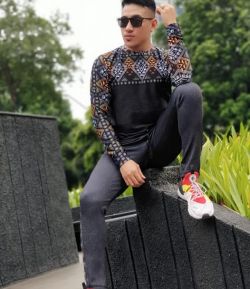 BULP ANCIENT ORNAMEMT SWEATSHIRT & LONGPANTS