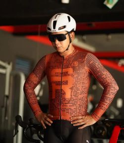 BURNT ORANGE - TECHNOLOGY SPARTAN RACE PRO SPEED JERSEY RB
