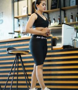 SXB BACK HOLE SPORT BRA AND SHORT PANT 2/4