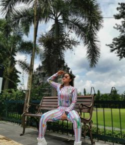 SXB LOVE LINE COLOUR JUMPER AND LEGGING