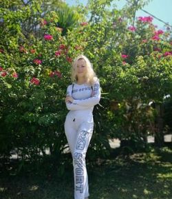 SXB NATURALY YOGA SPORT LONG SLEEVE HOODIE AND LONG PANTS