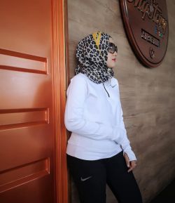 SXB SPORT NOUVALEN NIKE STORY ADVICE LONG SLEEVE HALF ZIPPER AND LEGGING