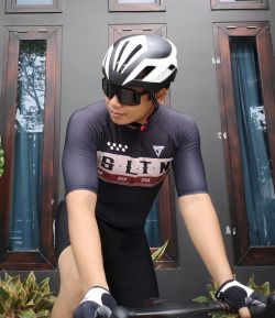 SXB SULTAN ALPHA BLACK ROAD BIKE JERSEY