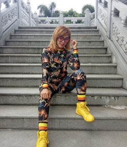 SXB TROPICAL PALM SWEATSHIRT AND JOGGER