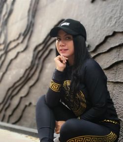 VERSACE SWEATSHIRT AND LEGGING GOLD LOGO